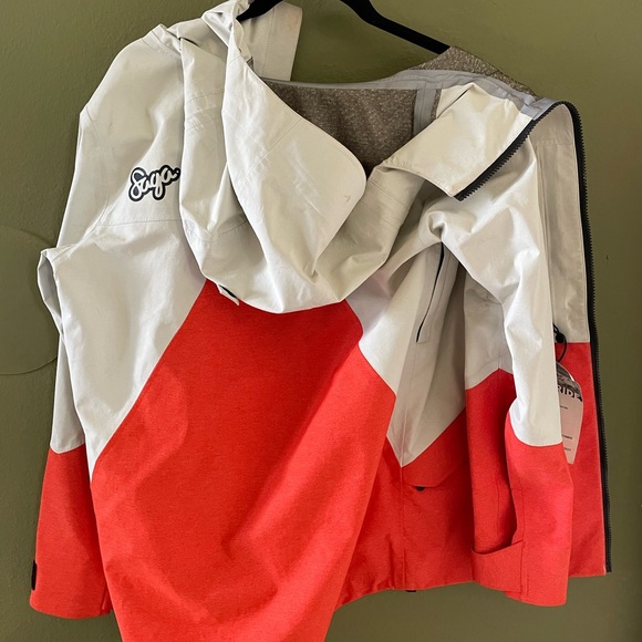 Saga Empress 3L Jacket Womens Grenadine Small - Picture 13 of 14